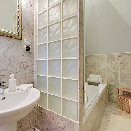 شقة Lion - Avocado *